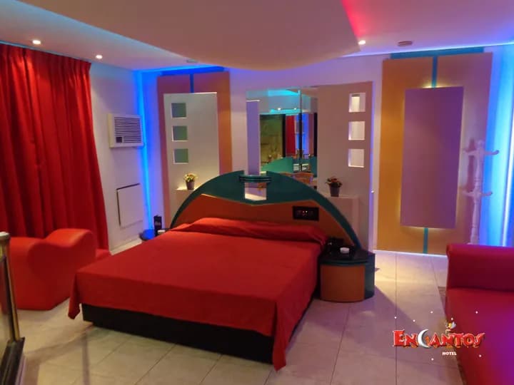 Hotel Encantos