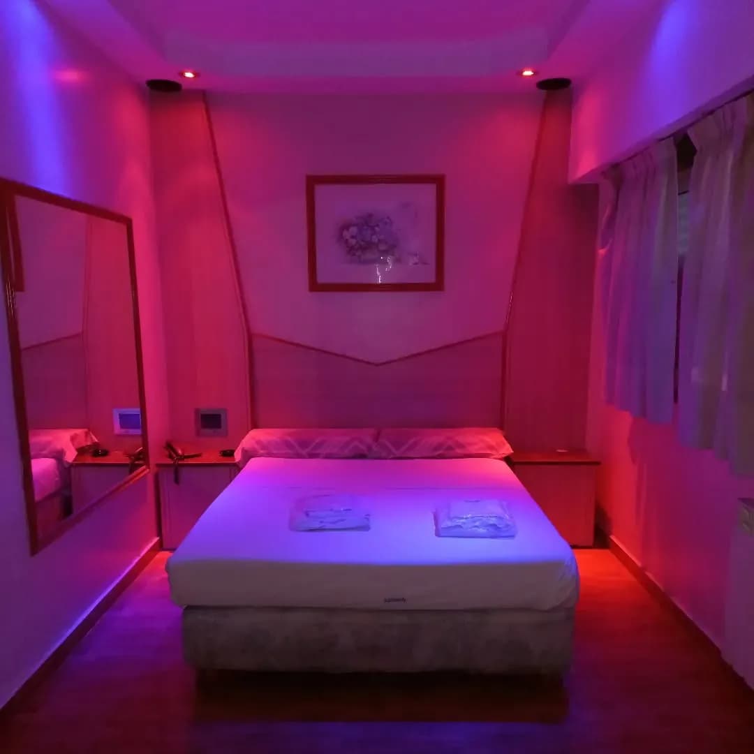 Hotel Fantastique