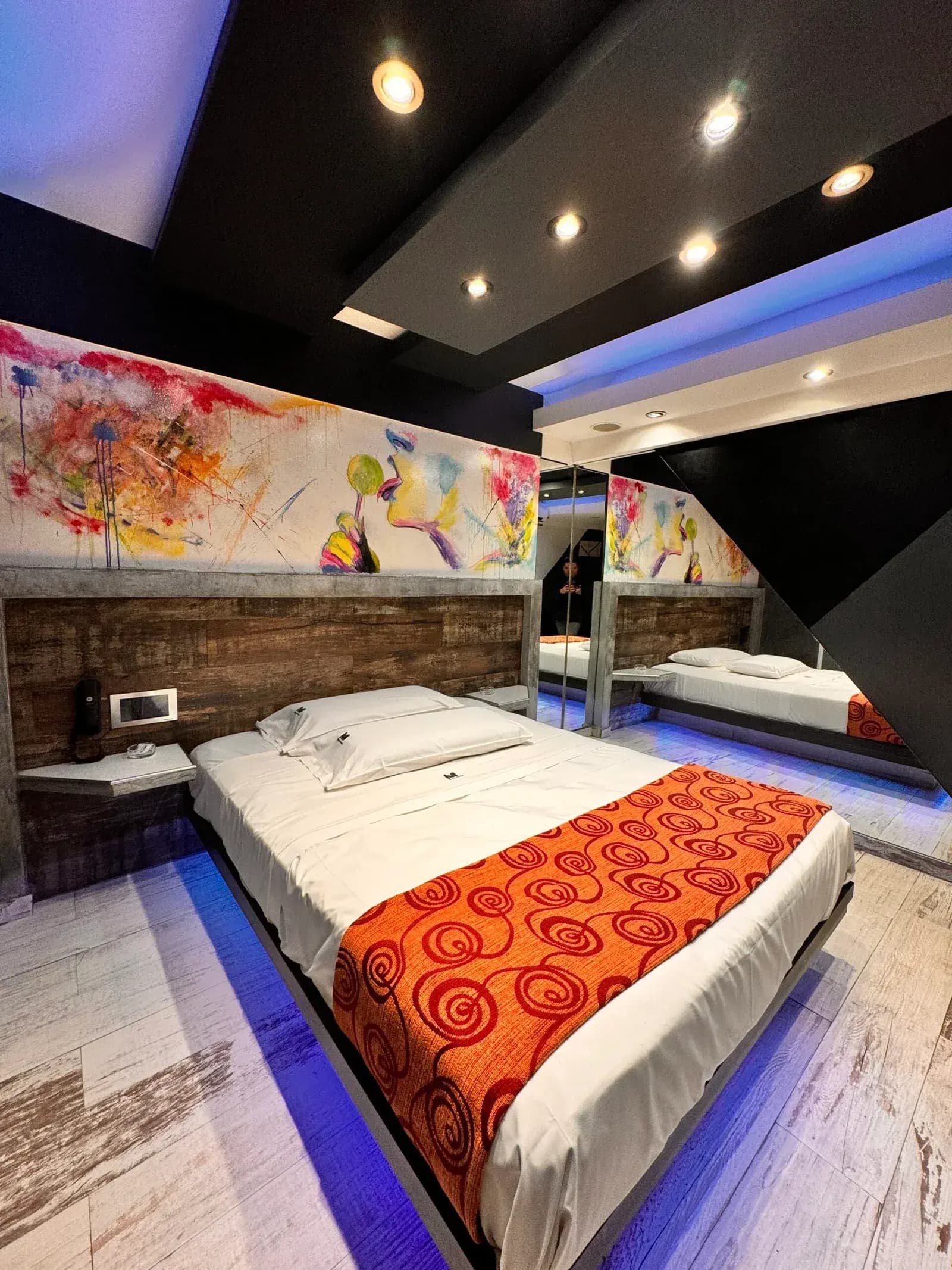 Hotel Oeste