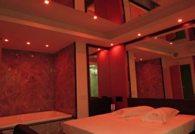 Hotel Osiris Love