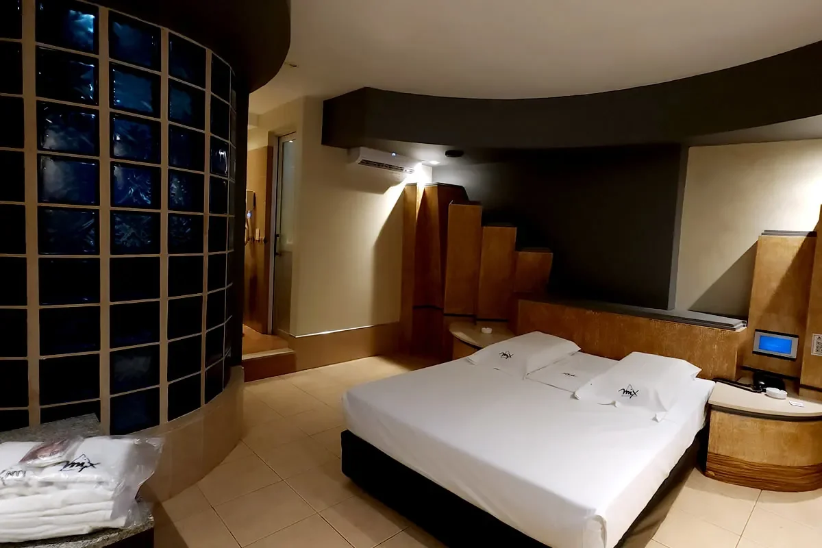 hotelmix-ducha-guiadetelos001b