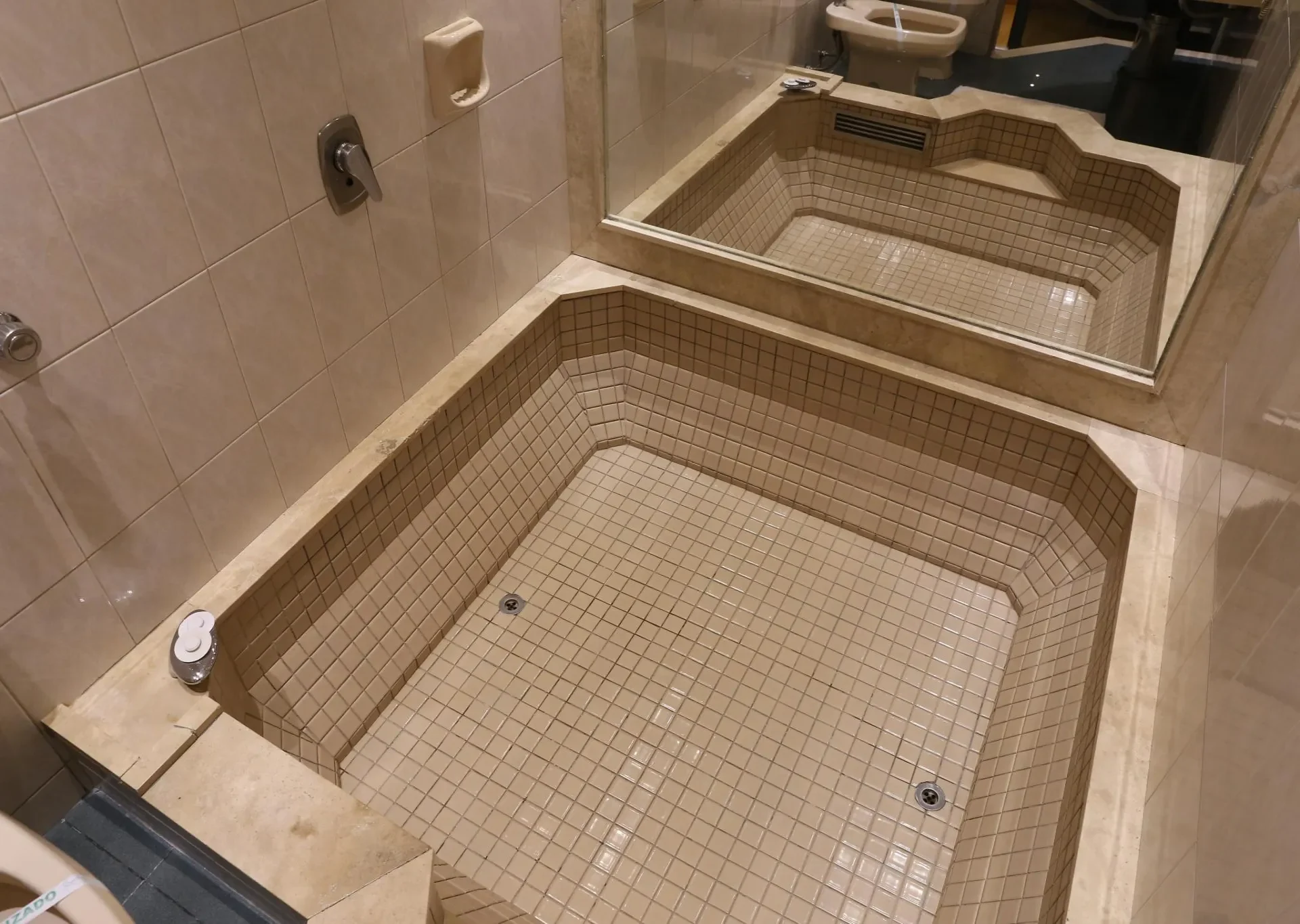 hotelnoya-guiadetelos-suitesuite2