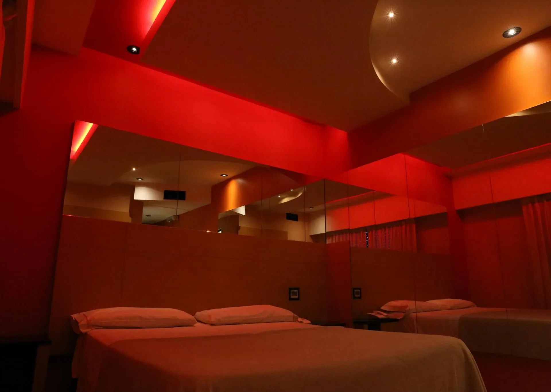 hotelnoya-guiadetelos-suitesuite4