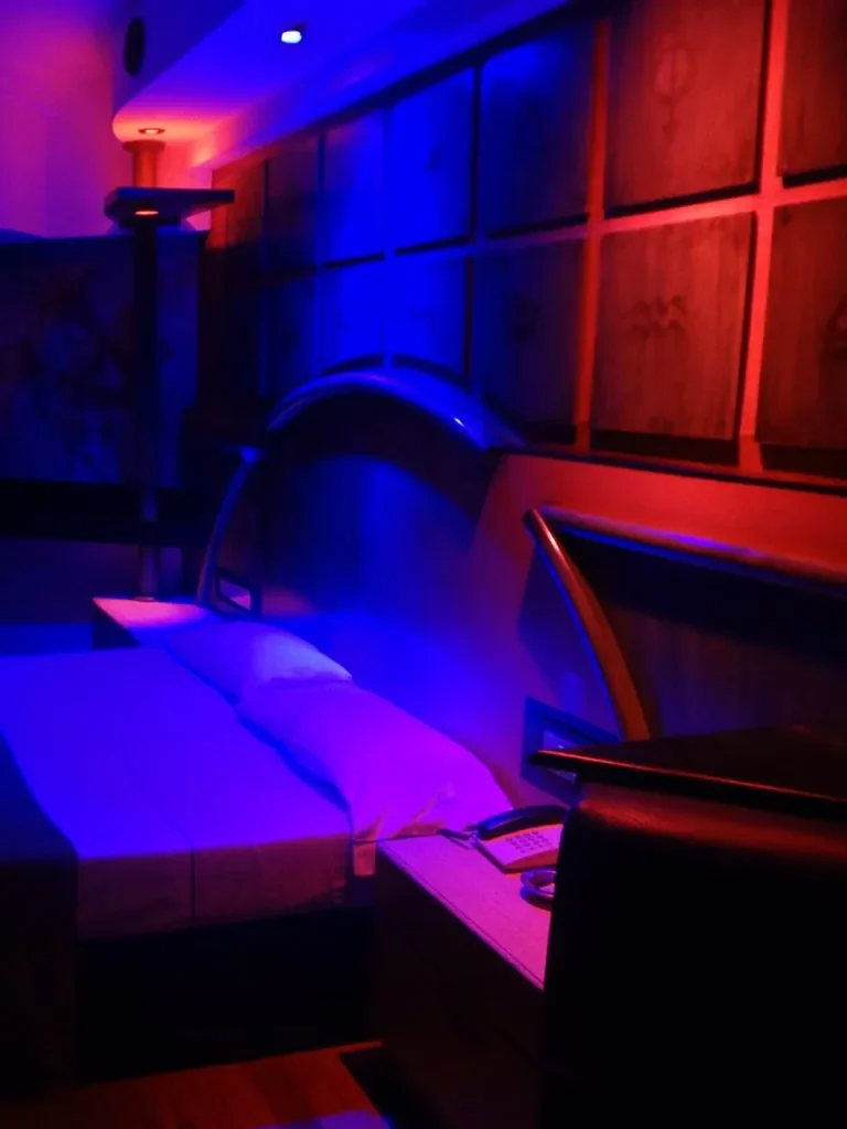 hoteltuhoteltops-suite