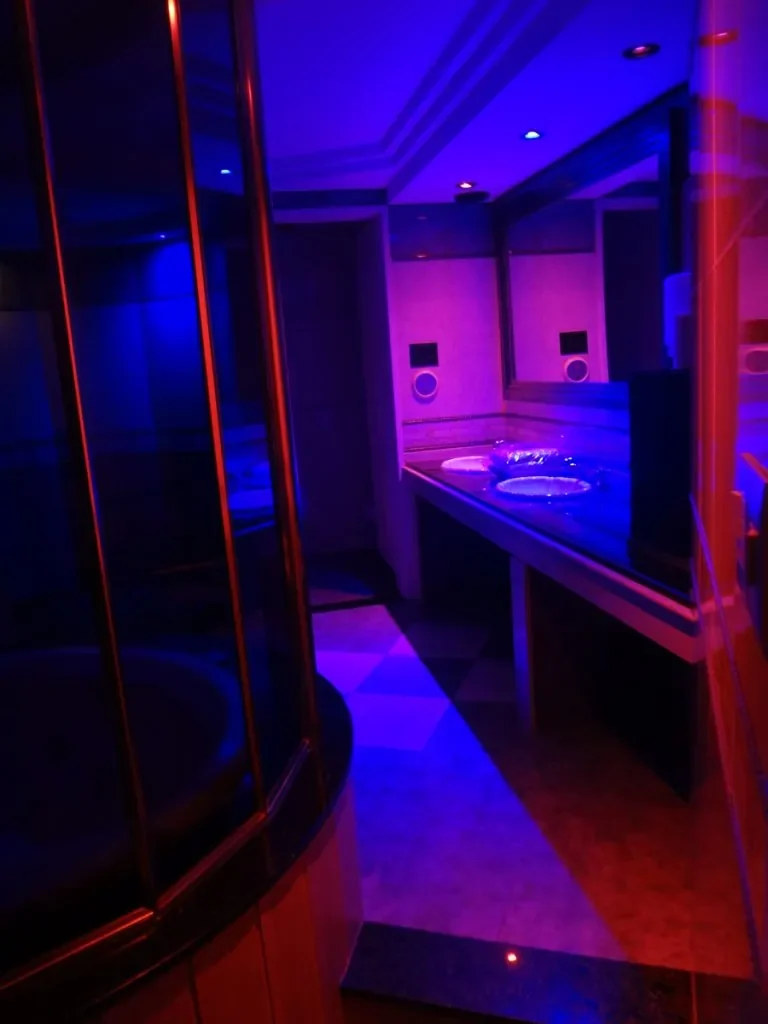 hoteltuhoteltops-suite3