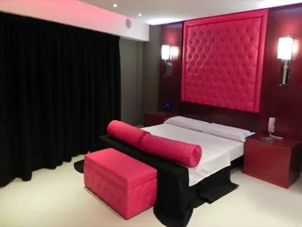 guiadetelos-hotelcaravelle3