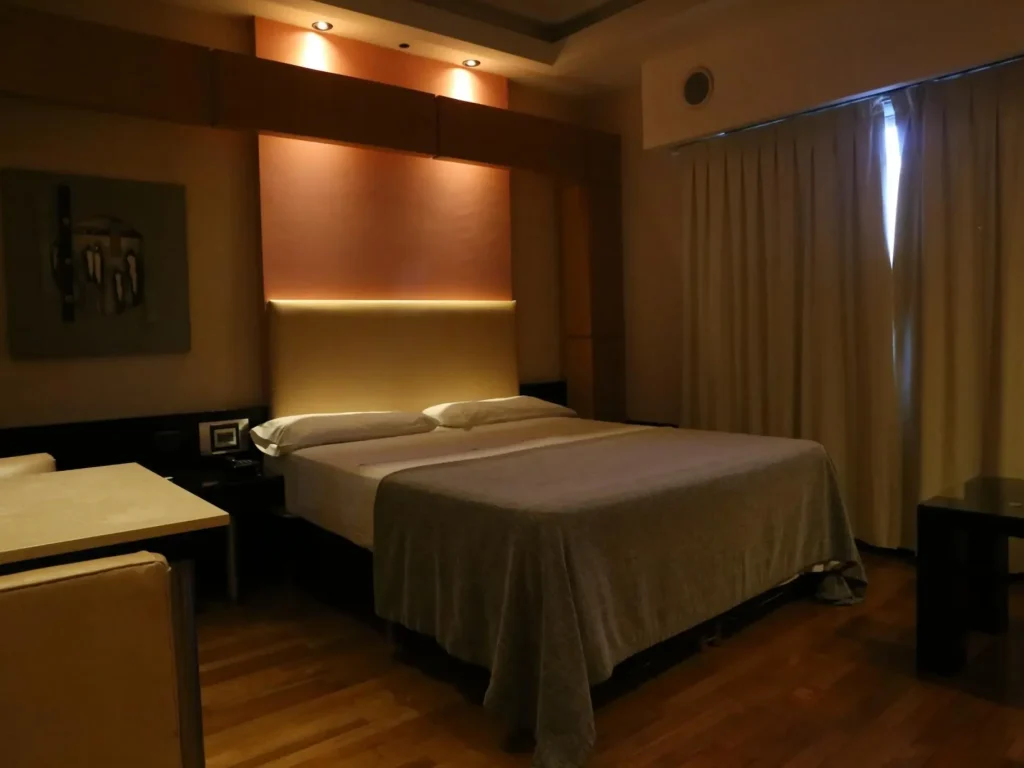 hotelnoya-guiadetelos-suiteespecial